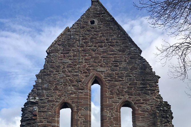 Legendary Loch Ness and Urquhart Castle Tour - Introduction to the Loch Ness and Urquhart Castle Tour in Invergordon