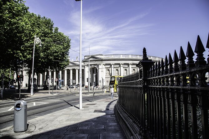 Legends, Ghosts and Ghouls Walking Tour Dublin - Haunted Shelbourne Hotel and Its 200-Year Ghosts