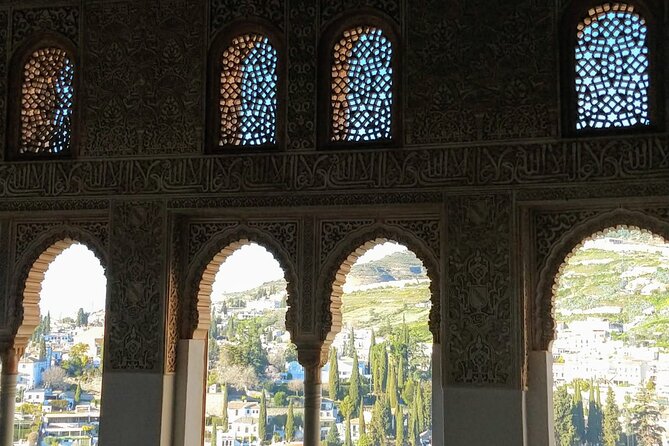 Legends of the Alhambra Tour with Tickets Included - The Church: From Mosque to Christian Sanctuary