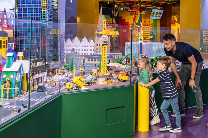 LEGO Discovery Center Washington D.C - Exploring the 12 Zones and Attractions