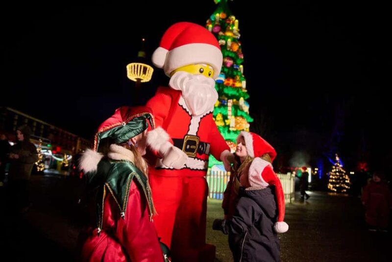 LEGOLAND® Billund: Magical Christmas 1 or 2 days ticket - Experience the Festive Rides and Attractions