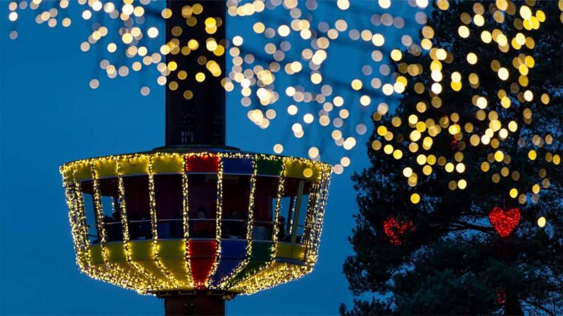 LEGOLAND® Billund: Magical Christmas 1 or 2 days ticket - Practical Details: Access, Parking, and Park Hours