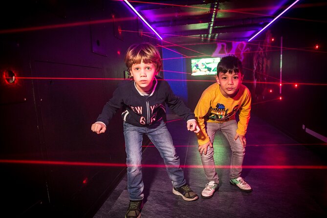 LEGOLAND Discovery Centre Berlin Admission Ticket - Food and Shopping at LEGOLAND Berlin