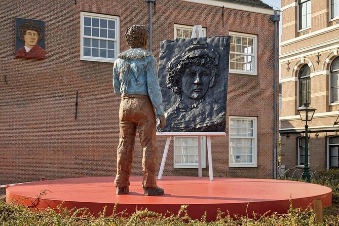 Leiden City Tour with Live guide in Netherlands - The Significance of Pieterskerk and the City Hall