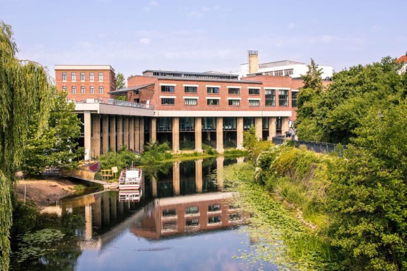 Leipzig: City History Canal Sightseeing Tour on a Motorboat - The Role of Guide Uwe and Multilingual Audio Options