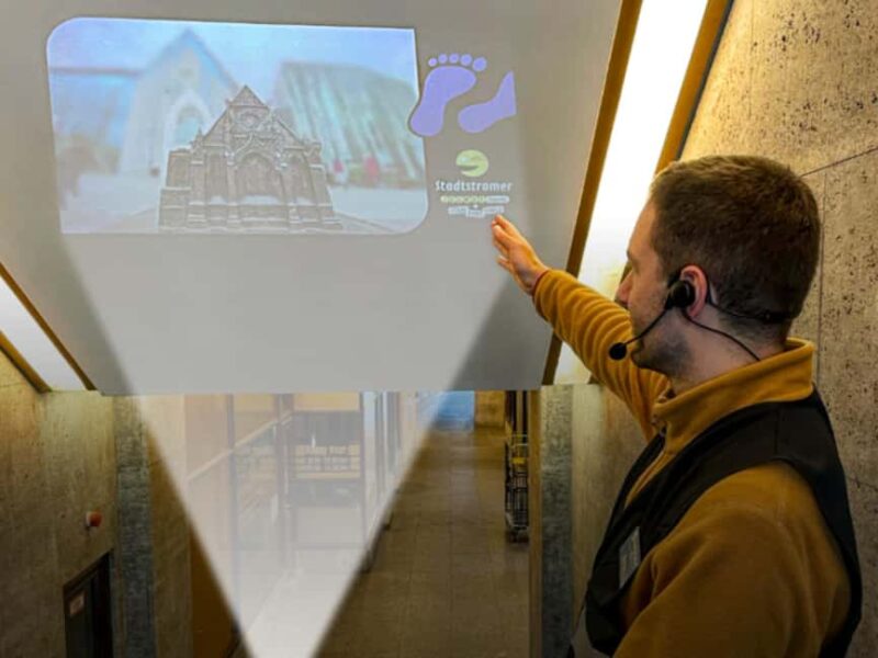 Leipzig: City Tour 2.0  Spot Past with Mobile Projections - Visual Projections: Size, Content, and Impact