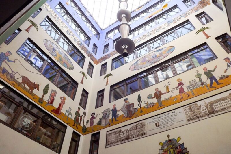 Leipzig: Courtyards, Houses, Trade - Passage Tour in German - Logistics and Practical Details