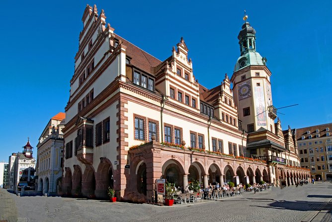 Leipzig private tour - Half day - Architectural Marvel: Romanesque to Gothic at St. Thomas Church