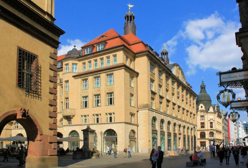 Leipzig: Private walking tour - just for you - The Aroma of Europe’s Oldest Coffee House: Zum Arabischen Coffeebaum