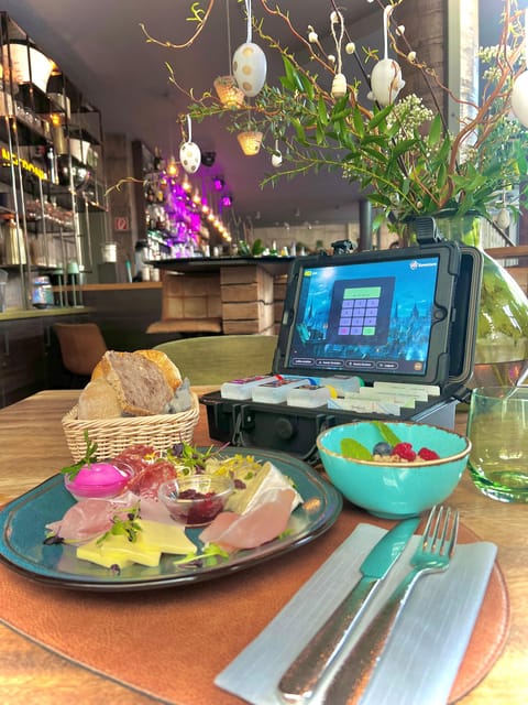 Leipzig's Mystery Morning: Breakfast & Escape Game - Accessibility and Group Size