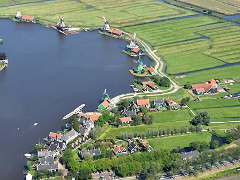 Lelystad Airport: the Ultimate Holland Tour - Logistics and Physical Requirements