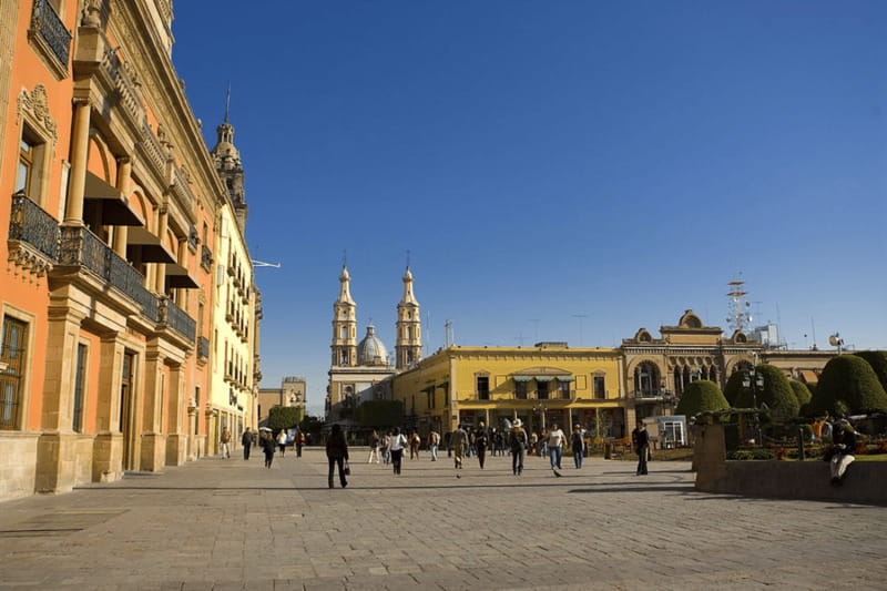 Leon: From Forgiveness to Sin Gastronomic Tour - Discover León’s Culinary and Historical Treasures in Six Hours