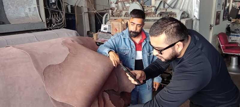 León: Leather and Footwear Industry Tour - Sampling Cebadina in San Juan de Dios