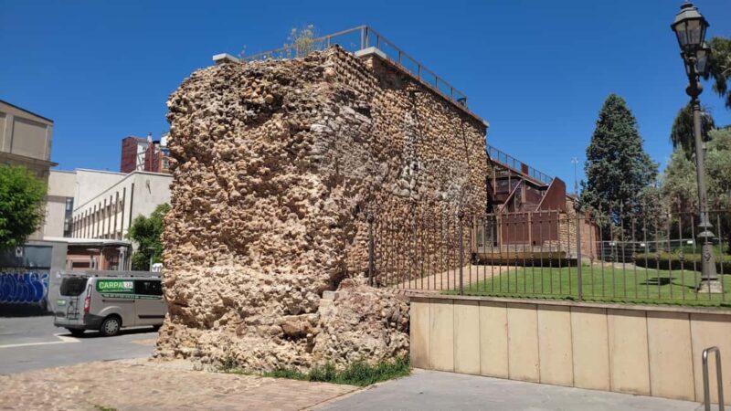 León: Private tour with a local art historian - Practical Details: Logistics and Accessibility