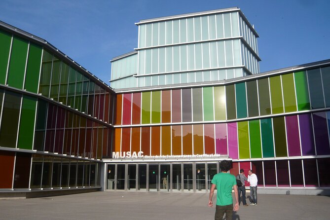 Leon Walking Tour - The Starting Point at Pl. de Regla and Meeting Details