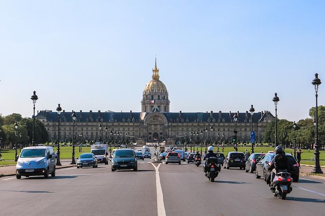 Les Invalides: Napoleon & French Military History Semi-Private Tour - The Architectural Features of Les Invalides