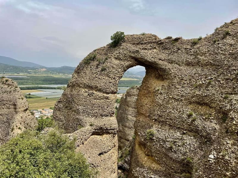 Les Pénitents des Mées: sunset/night hike - Experience the Nightfall and Village Stroll