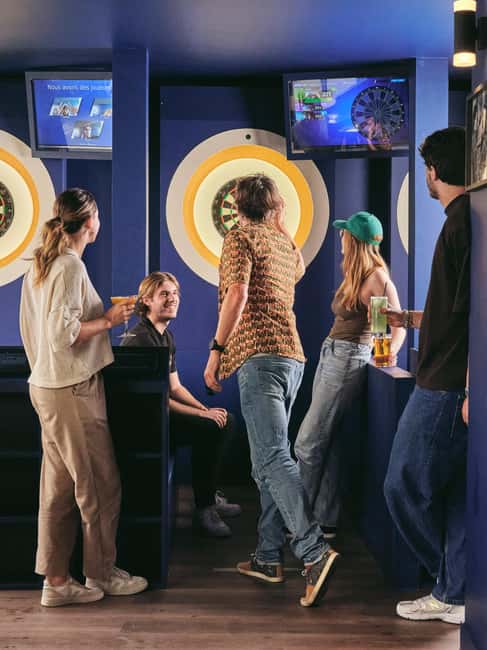 Les Petites Flèches: the only interactive Dart Bar in Paris! - The Location and Ambience of Les Petites Flèches