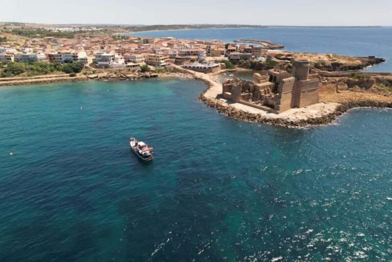 Let's taste Daily cruises Le Castella Isola Capo Rizzuto - Discover the Charm of Le Castella and Isola Capo Rizzuto on a 2-Hour Cruise