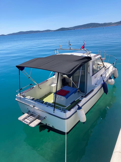 Let'sNavigateTogether;Panorama Tour;Zadar Islands;Half Day!! - Refreshments and Local Eco Fruits on the Boat