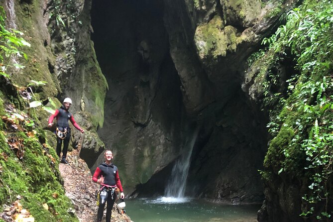 Level 1 Canyoning: Vione torrent with canyoning guide - Expert Guides Who Prioritize Safety and Fun