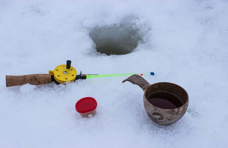 Levi: A fun Ice Fishing Experience in Levi, 3 HOURS - Starting at Levi Tourist Office for Convenient Access
