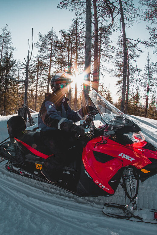 Levi: Easy Snowmobile Safari into the Nature - Key Points