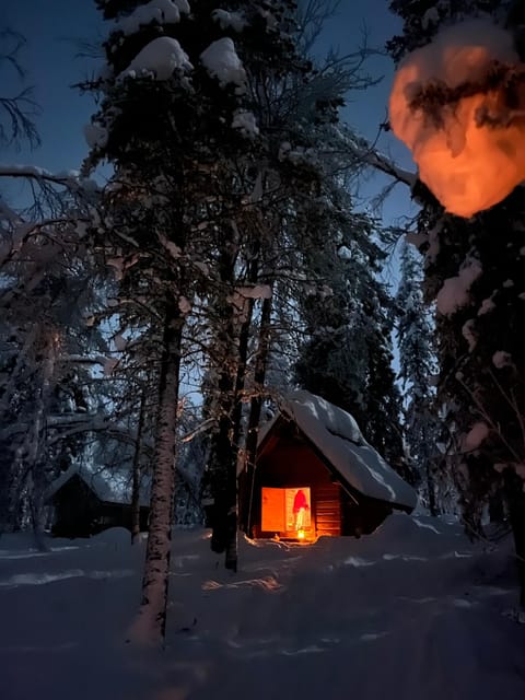 Levi: Northern Lights Adventure in the Wild, Campfire Treats - Campfire Snacks and Finnish Hospitality