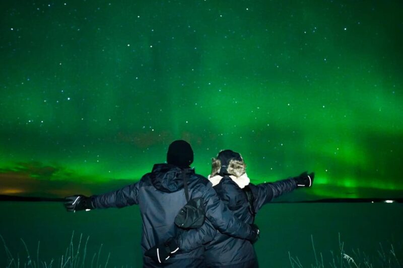 Levi: Private Tour with Guaranteed Northern Lights Sightings - The Experience of Aurora Hunting in Levi