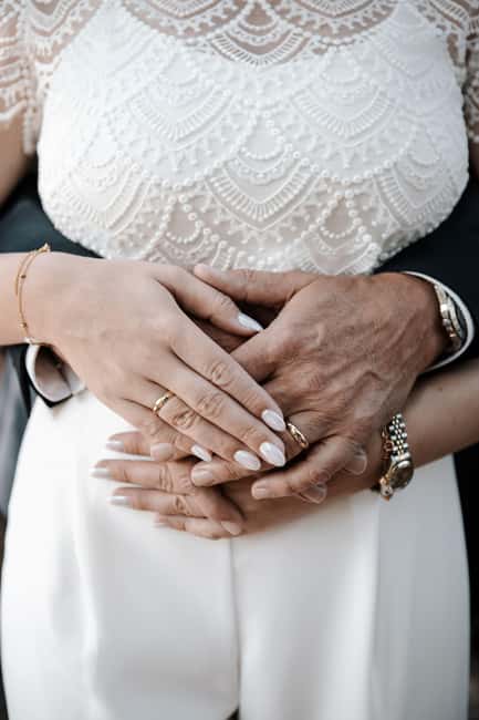 Levi: Professional engagement or after-wedding shoot - Digital Delivery and Image Quality