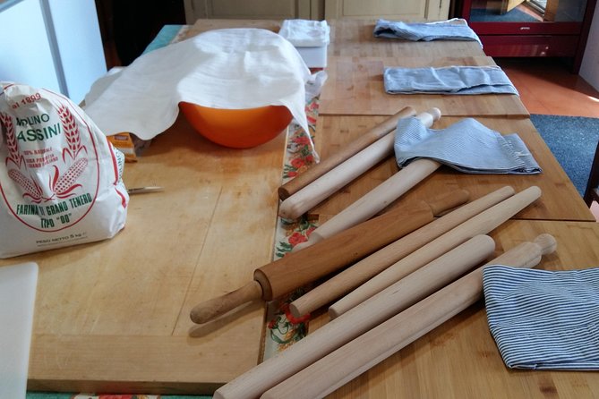 Lezione con Chef di Cucina Tradizionale Bolognese - Discover Authentic Bologna Cuisine with a Private Cooking Class