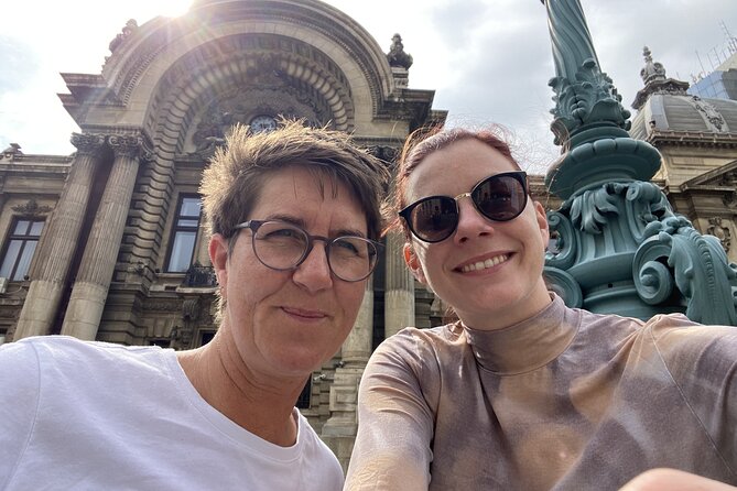 Life in Communist Bucharest: Self-Guided Puzzle Quest - Key Points