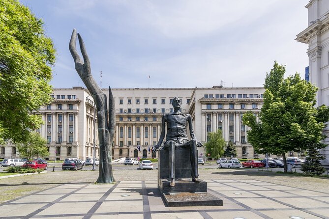 Life in Communist Bucharest: Self-Guided Puzzle Quest - Repetition at Memorialul Reînvierii and Art Museums