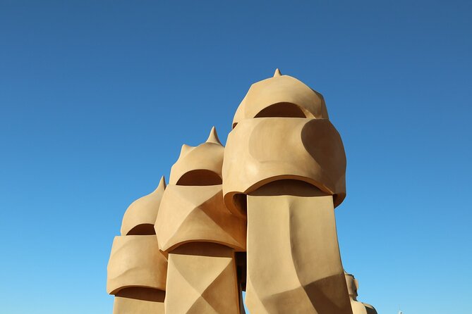 Life of Gaudi and Architectural Walking Tour - Additional Details and Considerations