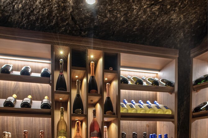 Light dinner accompanied with Masterclass Wines - Timing, Pacing, and Booking Tips