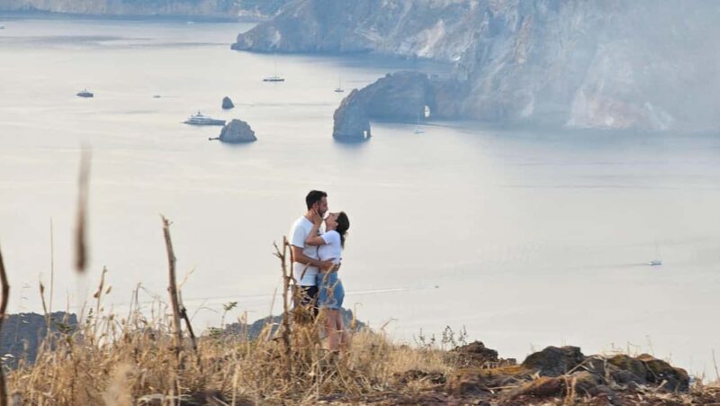 Light Hike with Local Guide - Who Will Appreciate This Vulcano Light Hike?