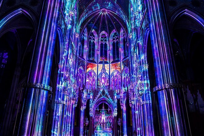 Light of Creation Votive Church - The Votive Church as the Perfect Setting for the Light Show