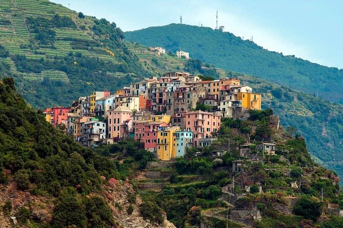 Ligurian Colors, Cinque Terre Full Day Private Transfer Excursion From Milan - Manarola: Iconic Colorful Houses and Panoramic Views