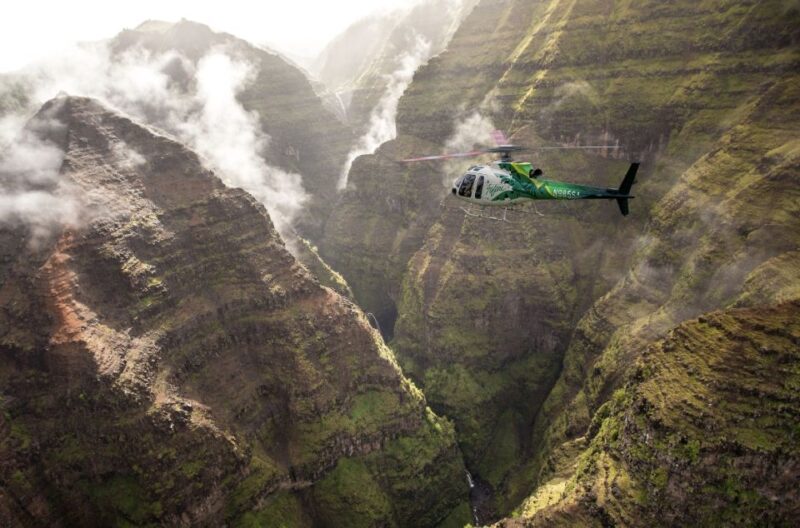 Lihue: Deluxe Waterfall Safari Helicopter Tour - The Dramatic Cliffs of the Na Pali Coast