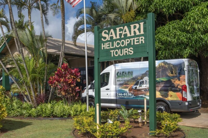 Lihue: Deluxe Waterfall Safari Helicopter Tour - The Comfort and Practicalities of the Helicopter Ride