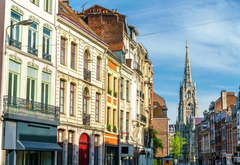 Lille: Express Walking Tour with a Local - Why Choose This Tour Over Others