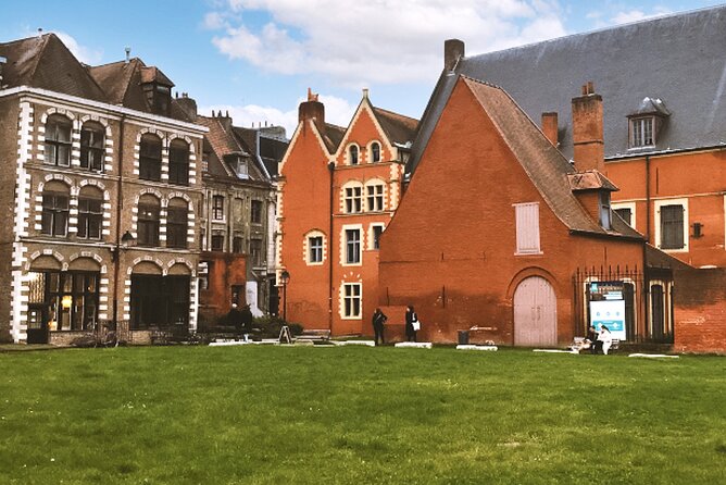 Lille Scavenger Hunt and City Highlights Walking Tour - Creative Photo Tasks and Points System
