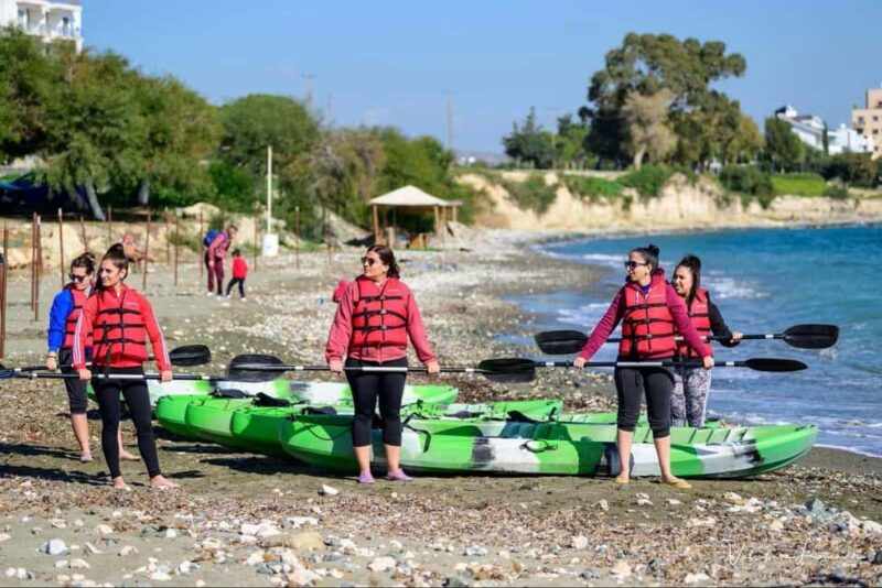 Limassol: Governor's Beach Sea Kayaking Tour with Brunch - Enjoying a Traditional Cypriot Brunch by the Sea
