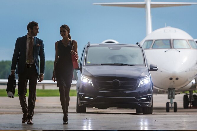Limo Service Logan International Airport to Boston - Seamless and Luxurious Transportation from Logan Airport to Boston