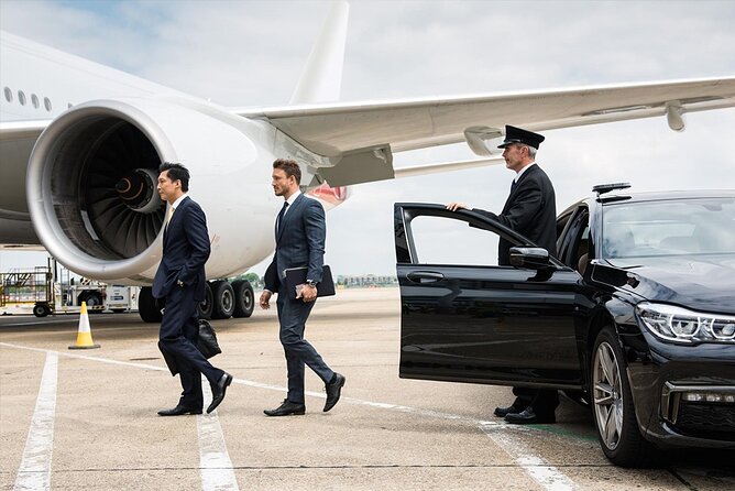Limo Service Logan International Airport to Boston - Why Choose Boston Pro Car Service for Your Airport Transfer