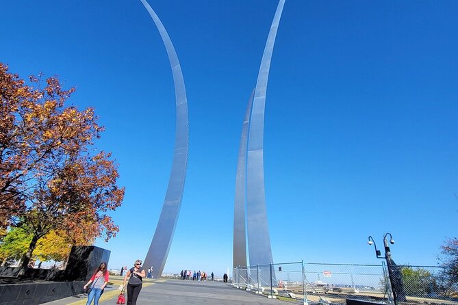 Limousine Service Tour in Washington DC - Lincoln Memorial: A Symbol of Unity and Freedom