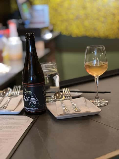 Lincoln: Rhythm Cider Meet-the-Makers Tour with Tastings - Souvenir Cider Glass and Additional Keepsakes