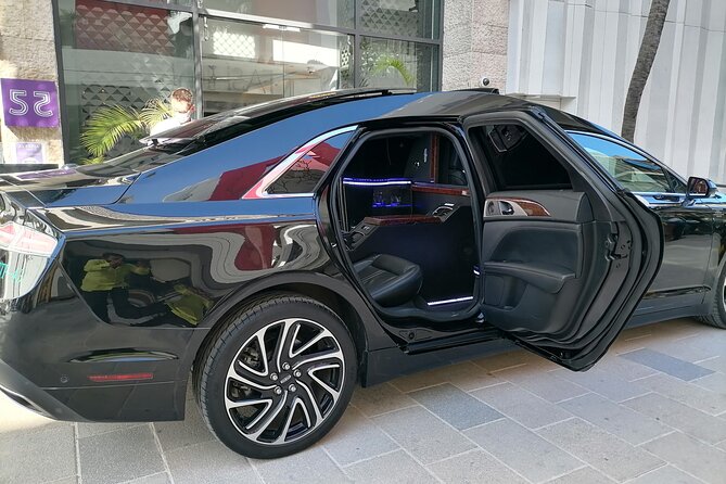 Lincoln Strecth Limousine with Wi Fi on board - Service Reliability and Customer Feedback