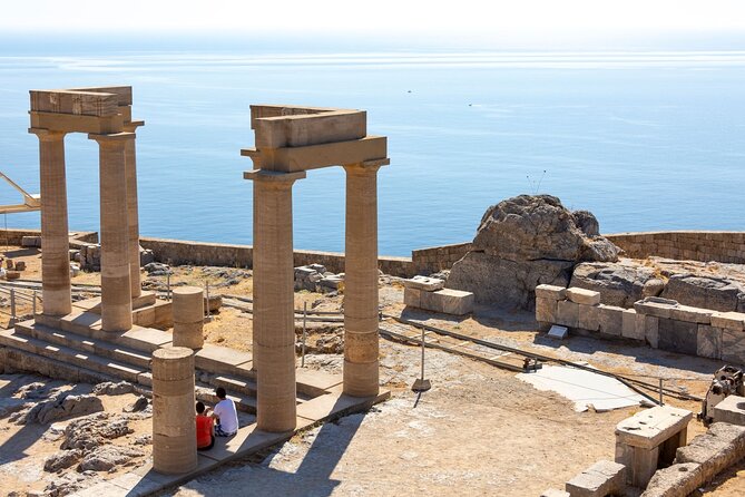 Lindos Acropolis & Rhodes Old Town Highlights Tour - Unique Features of the Guided Experience