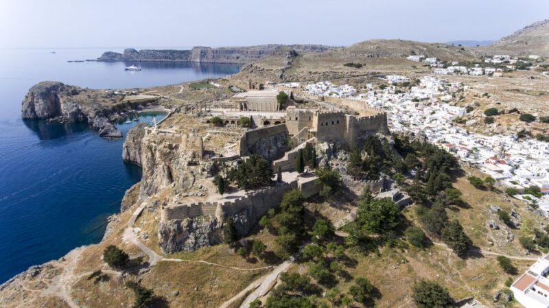 Lindos: Sea Kayaking & Acropolis of Lindos Tour with Lunch - The Guides and the Overall Experience